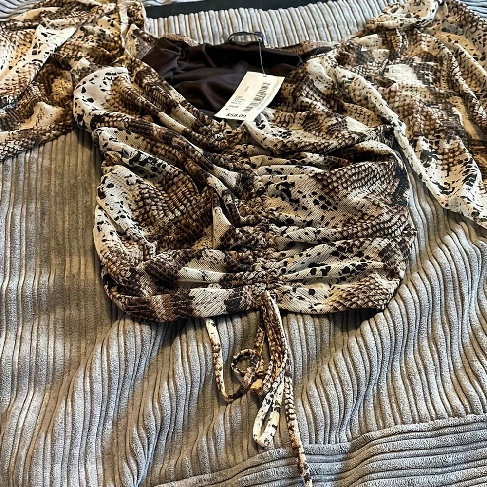 Snake Print Ruched Women's Top - Picture 3 of 5